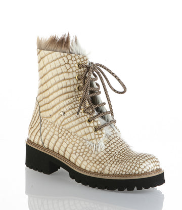7022 Fiorangelo Boots / Beige